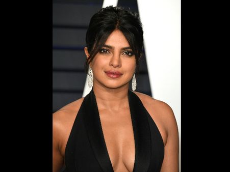 ಇನ್ಸ್ಟಾಗ್ರಾಂನಲ್ಲಿ ಒಂದು ಪೋಸ್ಟ್ ಹಾಕಿದ್ರೆ ಪ್ರಿಯಾಂಕಾಗೆ ಇಷ್ಟೊಂದು ದುಡ್ಡು ಸಿಗುತ್ತಾ.!