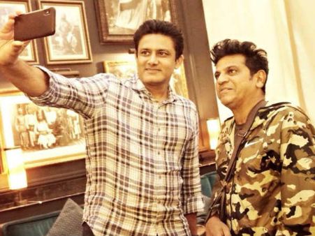 ಶಿವಣ್ಣ ಭೇಟಿ ಮಾಡಿ ಸರ್ಪ್ರೈಸ್ ನೀಡಿದ ಕ್ರಿಕೆಟಿಗ ಅನಿಲ್ ಕುಂಬ್ಳೆ