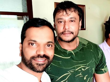 ಸತೀಶ್ ನೀನಾಸಂ ಹೊಸ ಚಿತ್ರಕ್ಕೆ ಡಿ-ಬಾಸ್ ಸಾಥ್