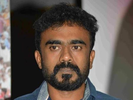 ಹುಷಾರ್... ಸೂರಿ ಸಿನಿಮಾಗಳ ಹೆಸರಿನಲ್ಲಿ 'ಕಾಗೆ' ಹಾರಿಸ್ತಿದ್ದಾರೆ