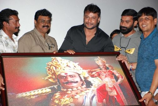 'ಪರಿಮಳ ಲಾಡ್ಜ್' ಕಡೆಯಿಂದ ಡಿ ಬಾಸ್ ಗೆ ಅಪ್ಪನ ಫೊಟೋ ಗಿಫ್ಟ್