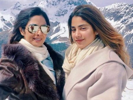 ಅಮ್ಮನಿಗೆ ಹುಟ್ಟುಹಬ್ಬದ ಶುಭಕೋರಿ ಭಾವುಕರಾದ ಜಾಹ್ನವಿ ಕಪೂರ್