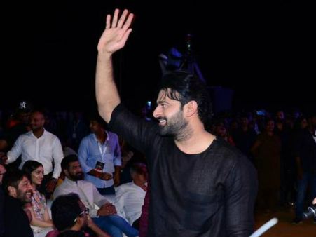 'ಸಾಹೋ' ಪ್ರಿ-ರಿಲೀಸ್ ಕಾರ್ಯಕ್ರಮಕ್ಕೆ ಖರ್ಚು ಮಾಡಿದ್ದು ಎಷ್ಟು ಕೋಟಿ?