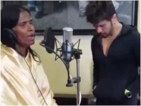 ರೈಲ್ವೆ ನಿಲ್ದಾಣದಿಂದ ಬಾಲಿವುಡ್ ಪ್ರವೇಶ ಮಾಡಿದ ಬಡ ಗಾಯಕಿ