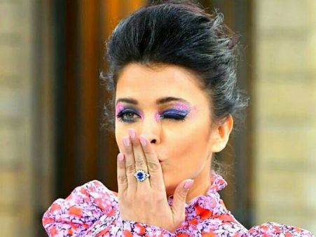 ಮಾಜಿ ವಿಶ್ವ ಸುಂದರಿಯ ನಯಾ ಲುಕ್ ಗೆ ಅಭಿಮಾನಿಗಳು ಫಿದಾ