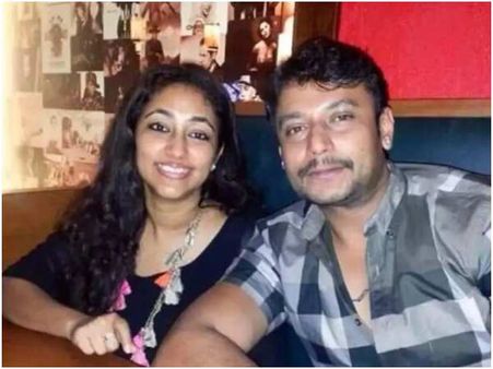 'ಕರ್ಮ' : ಮತ್ತೆ ಸುದ್ದಿ ಮಾಡುತ್ತಿದೆ ವಿಜಯಲಕ್ಷ್ಮಿ ದರ್ಶನ್ ಟ್ವೀಟ್