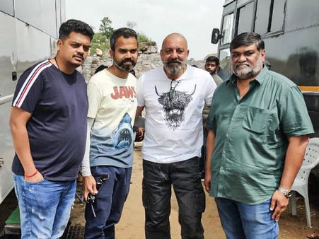 ಕೆಜಿಎಫ್-2 ಸೆಟ್ ಗೆ ಎಂಟ್ರಿ ಕೊಟ್ಟ ಮುನ್ನಾಭಾಯ್