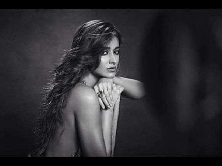 'ವರ್ಜಿನಿಟಿ ಯಾವಾಗ ಕಳೆದುಕೊಂಡ್ರಿ' ಪ್ರಶ್ನೆಗೆ ಇಲಿಯಾನಾ ಕೊಟ್ಟ ಉತ್ತರವೇನು?