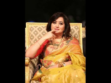 ಚುನಾವಣೆ ಮುಗಿದರೂ ಮಂಡ್ಯ ಸಂಸದೆಗೆ ಕಾಡುತ್ತಿದ್ದಾರೆ 'ನಕಲಿ ಸುಮಲತಾ'!