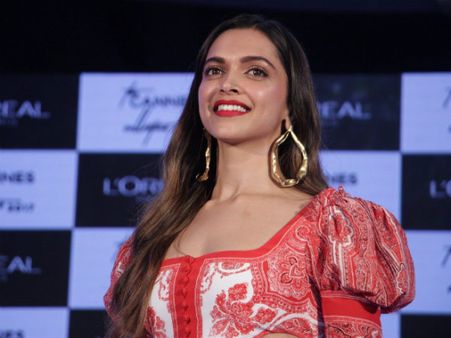 ಯಾಕೆ ಕ್ರಿಕೆಟರ್ಸ್ ಬಳಿ ಮೀಟೂ ಬಗ್ಗೆ ಕೇಳಲ್ಲಾ? ದೀಪಿಕಾ ಅಚ್ಚರಿ ಹೇಳಿಕೆ