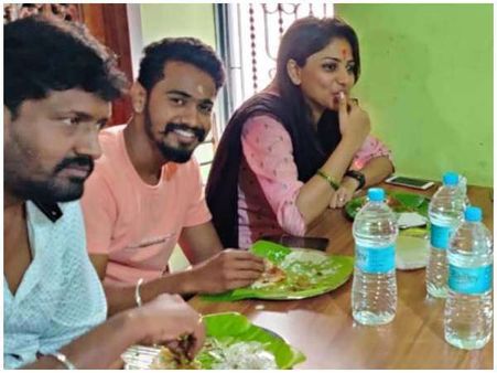 ಮೈಸೂರಿನಲ್ಲಿ ಮೈಲಾರಿ ದೋಸೆ ಸವಿದ ನಟಿ ರಚಿತಾ ರಾಮ್