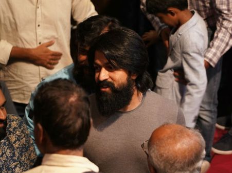 ಭಯಬಿದ್ದು ಅಮೆರಿಕದಿಂದ ಓಡಿ ಬಂದಿದ್ದೇಕೆ ರಾಕಿಂಗ್ ಸ್ಟಾರ್?