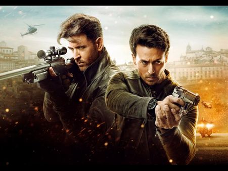 ಮೊದಲ ದಿನದಲ್ಲೇ ದಾಖಲೆ ಬರೆದ ಹೃತಿಕ್-ಟೈಗರ್ ಶ್ರಾಫ್