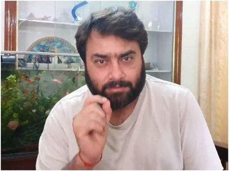 ತಾಯಿಯ ಬಗ್ಗೆ ಕೆಟ್ಟದಾಗಿ ಮಾತನಾಡಿದವರ ವಿರುದ್ಧ ಗರಂ ಆದ ನಿರ್ದೇಶಕ ರಘುರಾಮ್