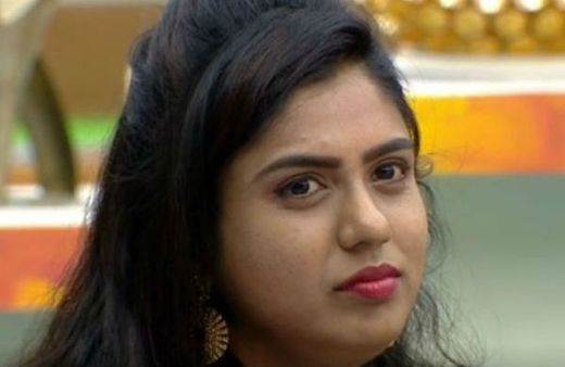 'ಅಸ್ಪೃಶ್ಯತೆ' ವಿವಾದ: ಕೈ ಮುಗಿದು ಕ್ಷಮೆ ಕೇಳಿದ ಚೈತ್ರ ಕೋಟೂರು