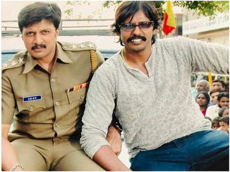 ಸಾಹಸ ಕಲಾವಿದರ 'ಕನಸಿನ ಭವನ'ಕ್ಕೆ 10 ಲಕ್ಷ ನೀಡಿದ ಕಿಚ್ಚ ಸುದೀಪ್