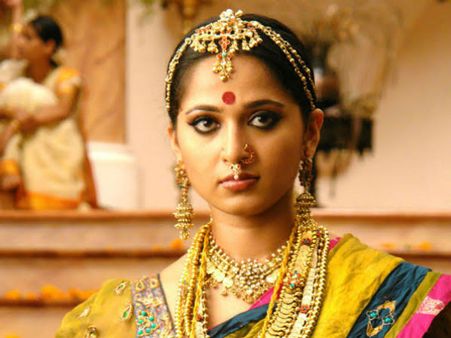 'ಅರುಂಧತಿ' ಹಿಂದಿ ರಿಮೇಕ್ ನಲ್ಲಿ ಕಾಣಿಸಿಕೊಳ್ಳಲಿದ್ದಾರೆ ಕನ್ನಡದ ಬೆಡಗಿ