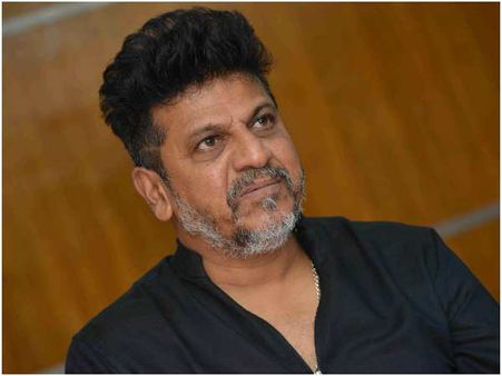 ಅಭಿಮಾನಿಗಳಿಗೆ ಕ್ಷಮೆ ಕೇಳಿದ ಶಿವರಾಜ್ ಕುಮಾರ್