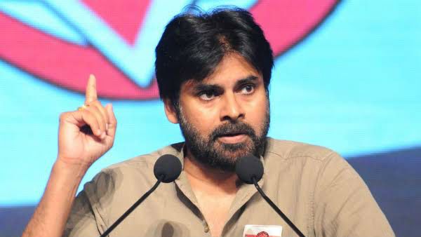 ಅತ್ಯಾಚಾರಿಗಳನ್ನು ಗಲ್ಲಿಗೇರಿಸಬಾರದು ಎಂದ ಪವನ್ ಕಲ್ಯಾಣ್ ವಿರುದ್ಧ ಭುಗಿಲೆದ್ದ ಆಕ್ರೋಶ