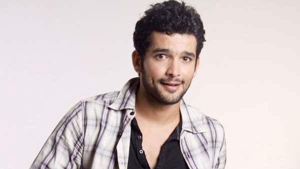 ದೂದ್ ಪೇಡ ದಿಗಂತ್ ಇನ್ಮೇಲೆ 'ಮಾರಿಗೋಲ್ಡ್'