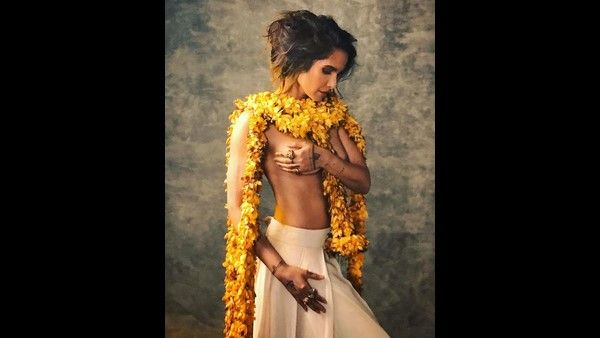 49ನೇ ವಯಸ್ಸಿನಲ್ಲಿ ಟಾಪ್ ಲೆಸ್ ಆದ ಮಾಡೆಲ್ ಪದ್ಮಾಲಕ್ಷ್ಮಿ