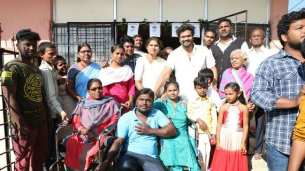 ಸಂಕ್ರಾಂತಿ ಹಬ್ಬದಂದು ಅನಾಥಾಶ್ರಮಕ್ಕೆ ಭೇಟಿ ಕೊಟ್ಟ ತೆಲುಗು ನಟ ಮಂಚು ಮನೋಜ್