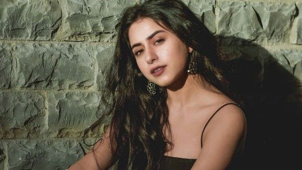 ಆತ್ಮಹತ್ಯೆಗೆ ಶರಣಾದ ಖ್ಯಾತ ಕಿರುತೆರೆ ನಟಿ ಸೆಜಲ್ ಶರ್ಮಾ