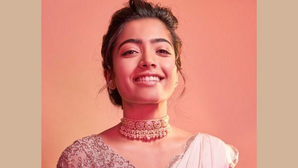 ಹೈದರಾಬಾದ್ ನಲ್ಲಿ ಫ್ಲ್ಯಾಟ್ ಖರೀದಿ ಮಾಡ್ತಾರಂತೆ ರಶ್ಮಿಕಾ: ಅಲ್ಲೇ ಸೆಟಲ್ ಆಗಲು ತಯಾರಿ.?