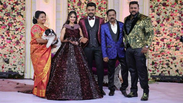 ರಿಸೆಪ್ಷನ್ ನಲ್ಲಿ ಮಿಂಚಿದ ಚಂದನ್ ಶೆಟ್ಟಿಯ ಮುದ್ದಿನ 'ಆಪಲ್'.!