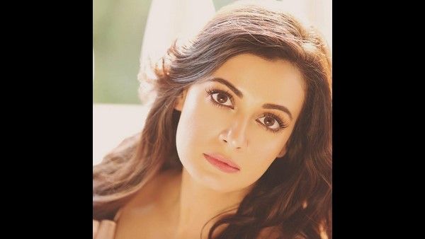 'ಅಪ್ಪ-ಅಮ್ಮನ ವಿಚ್ಛೇದನ ನನಗೆ ಶಕ್ತಿ ತುಂಬಿತ್ತು': ಪತಿಯಿಂದ ದೂರಾದ ನಟಿ ದಿಯಾ ಹೇಳಿಕೆ