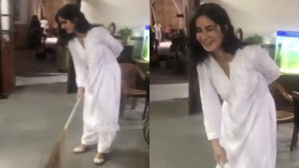 ಪೊರಕೆ ಹಿಡಿದ ಕತ್ರಿನಾ ಕೈಫ್, ರೇಗಿಸಿದ ಅಕ್ಷಯ್ ಕುಮಾರ್.!