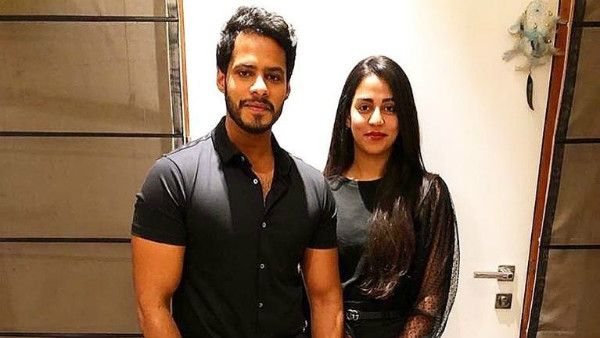 ನಿಖಿಲ್-ರೇವತಿ ಮದುವೆ: ಭಾವಿ ಬೀಗರ ಜೊತೆ ಎಚ್.ಡಿ.ಕುಮಾರಸ್ವಾಮಿ ಸ್ಥಳ ವೀಕ್ಷಣೆ