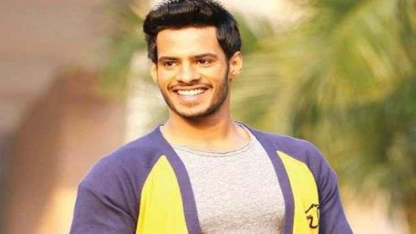 ಸಿನಿಮಾ ಕಾರ್ಮಿಕರಿಗೆ ನೆರವು: ಮಾನವೀಯತೆ ಮೆರೆದ ನಿಖಿಲ್ ಕುಮಾರಸ್ವಾಮಿ