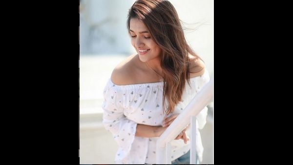 ಅವಕಾಶ ಕೊಡಲು ಹಾಸಿಗೆ ಹಂಚಿಕೋ ಎಂದು ಕರೆದಿದ್ದ ನಿರ್ದೇಶಕ: ಕರಾಳ ಅನುಭವ ಬಿಚ್ಚಿಟ್ಟ ನಟಿ