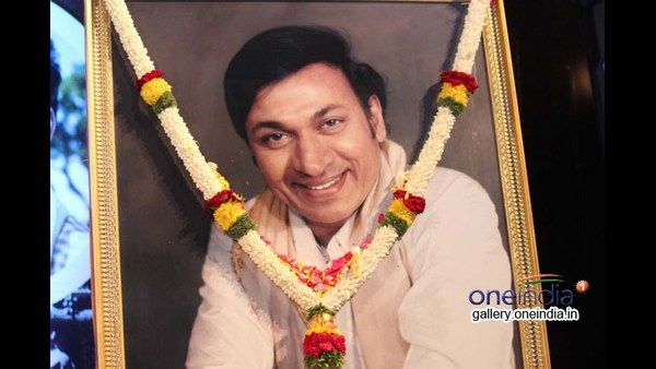 ಡಾ.ರಾಜ್ ಕುಮಾರ್ ಜನ್ಮದಿನಾಚರಣೆ: ಮನೆಯಲ್ಲೇ ಆಚರಿಸಿ ಎಂದ ರಾಜ್ ಮಕ್ಕಳು