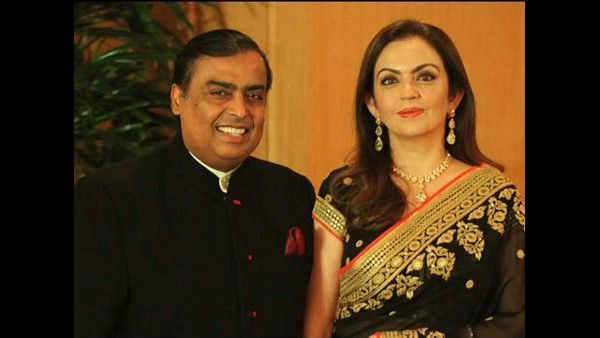 ಕರ್ನಾಟಕದ ಸಿನಿಮಾ ಕಾರ್ಮಿಕರಿಗೆ ಎರಡು ಕೋಟಿ ದೇಣಿಗೆ ನೀಡಿದ ಅಂಬಾನಿ