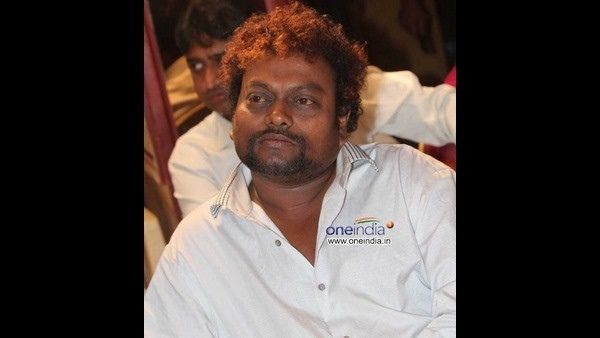 ಸಂಕಷ್ಟದಲ್ಲಿರುವ ಬಡಜನರಿಗೆ ಆಹಾರ ಸಾಮಗ್ರಿ ಹಂಚಿದ ಸಾಧು ಕೋಕಿಲ