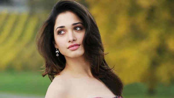 ಪಾಕ್ ಕ್ರಿಕೆಟಿಗನ ಜೊತೆ ತಮನ್ನಾ ಚಿತ್ರ ವೈರಲ್: ಏನೇನೋ ಊಹಾಪೋಹ