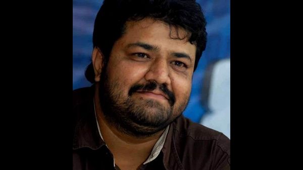 ತಮ್ಮ ಚಿತ್ರಕ್ಕೆ ತಾವೇ ಬ್ಲಾಕ್‌ನಲ್ಲಿ ಟಿಕೆಟ್ ಖರೀದಿಸಿದ್ದ ನಿರ್ದೇಶಕರು ಇವರು