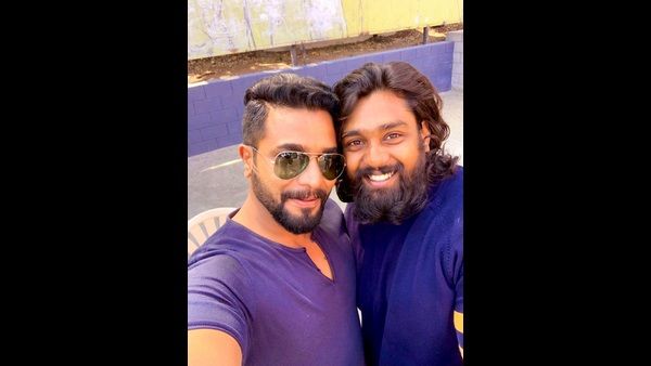 ವಿದ್ಯಾರ್ಥಿಗಳ ಪರ ಶ್ರೀಮುರಳಿ, ಧ್ರುವ ಸರ್ಜಾ ದನಿ