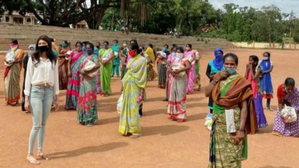 ಚಿರಂಜೀವಿ ಸರ್ಜಾ, ಸುಶಾಂತ್ ಸಿಂಗ್ ನೆನಪಲ್ಲಿ ಮಾನವೀಯತೆ ಮೆರೆದ ಪ್ರಣೀತಾ