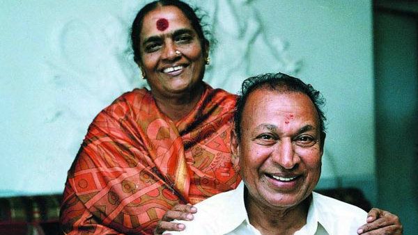 ನಿರ್ದೇಶಕ ಭಗವಾನ್ ಬಳಿ ಪಾರ್ವತಮ್ಮ ರಾಜಕುಮಾರ್ ಮಾಡಿದ್ದ ಅಪರೂಪದ ಕೋರಿಕೆ ಬಹಿರಂಗ