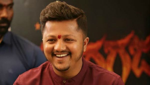 ಅವಕಾಶ ಕೇಳಿ ಹೋಗಿದ್ದ 'ಅಯೋಗ್ಯ' ಮಹೇಶ್‌ಗೆ ಸಾಹಿತಿ ಹೇಳಿದ್ದು ಇಷ್ಟ ಆಗಲಿಲ್ಲ!