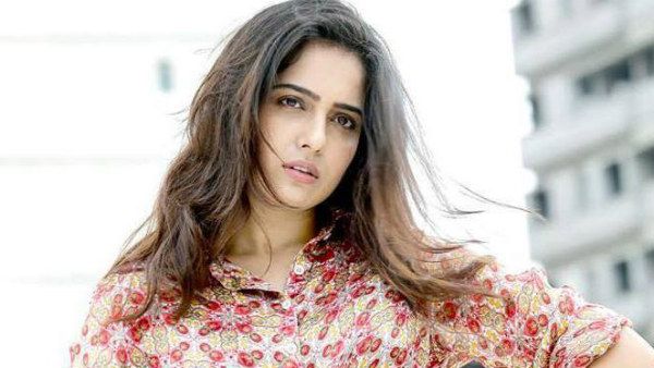 ಮದುವೆಯಾಗಲು ನಿರಾಕರಿಸಿದ ನಟಿಗೆ ಚಾಕು ಇರಿದ ಫೇಸ್‌ಬುಕ್ ಗೆಳೆಯ