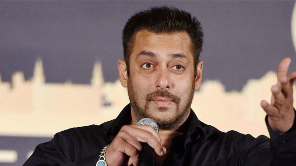 ಕೊರೊನಾ ವೈರಸ್ ಭೀತಿ: ಸಲ್ಮಾನ್ ಖಾನ್ ಹೋಮ್ ಕ್ವಾರಂಟೈನ್