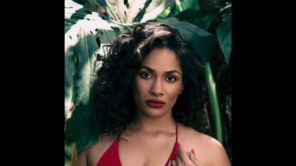 ಪೂರ್ತಿ ದೇಹ ಕಪ್ಪಾಗಿ ಇದಿಯಾ ಎಂದು ಅಣಕಿಸುತ್ತಿದ್ದರು; ಮಸಾಬಾ ಗುಪ್ತಾ