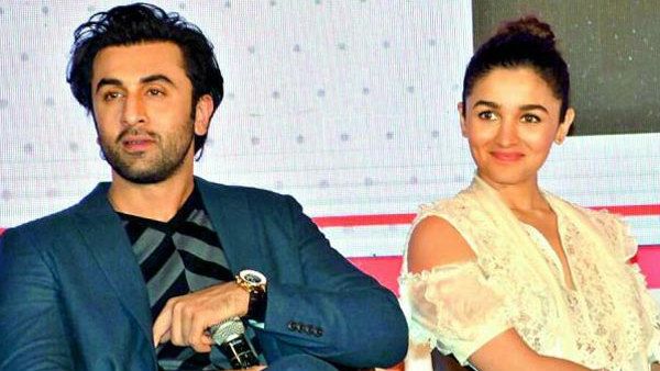 ರಣಬೀರ್ ಕಪೂರ್ ಇದ್ದ ಅಪಾರ್ಟಮೆಂಟ್ ನಲ್ಲೇ 32 ಕೋಟಿ ರೂ. ಫ್ಲಾಟ್ ಖರೀದಿಸಿದ ಅಲಿಯಾ ಭಟ್