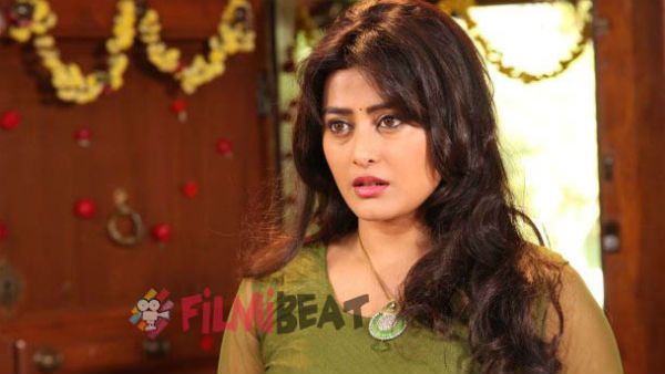 ಮೊಟ್ಟ ಮೊದಲ ಸಲ ಹಾರರ್ ಚಿತ್ರದಲ್ಲಿ ನಟಿ ನಿಧಿ ಸುಬ್ಬಯ್ಯ