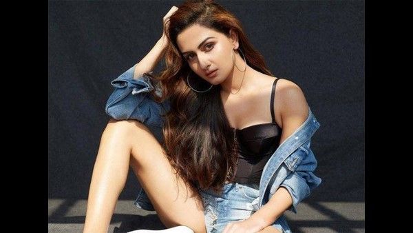 'ಸೂಪರ್ ಸ್ಟಾರ್' ಗೆ ಜೊತೆಯಾಗಲಿದ್ದಾರೆ ಬಾಲಿವುಡ್‌ ನ ಹಾಟ್ ಬೆಡಗಿ