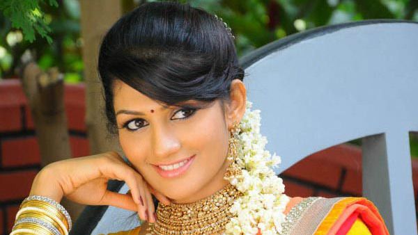 ಹಣ ವಂಚನೆ ಪ್ರಕರಣ: ರಾಧಿಕಾ ಕುಮಾರಸ್ವಾಮಿ ಗೆ ಸಿಸಿಬಿ ನೊಟೀಸ್